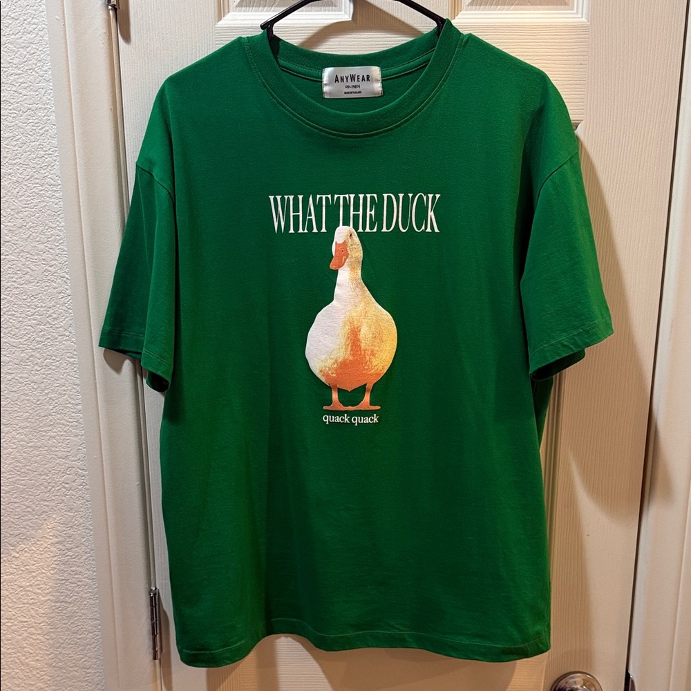 Green Graphic T-Shirt size L